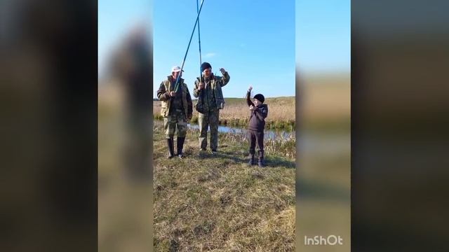 на рыбалке в деревне