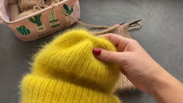 МАСТЕР КЛАСС ШАПКА ИЗ ПУХА НОРКИ// Подробный мк, шапка резинкой, два вида макушки. От расчета до ВТ