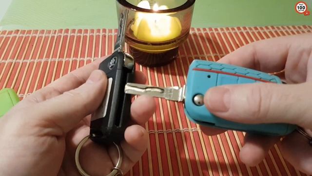КАК поменять БАТАРЕЙКИ в КЛЮЧЕ SKODA РАПИД, ОКТАВИЯ, и ДРУГИХ моделях VW, AUDI, SEAT от 2015 года