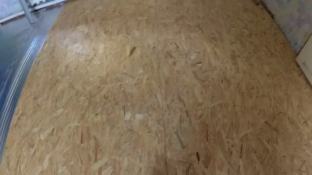 Как выровнять и утеплить старые полы с помощью OSB плит своими руками!