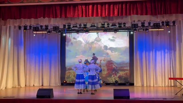 Казачий танец "Ой ся ты ойся"
1 место Победители
Конкурс Грани таланта. город Невельск. 2023 го