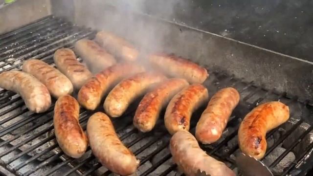 Колбаски на гриле. Grilled Sausages