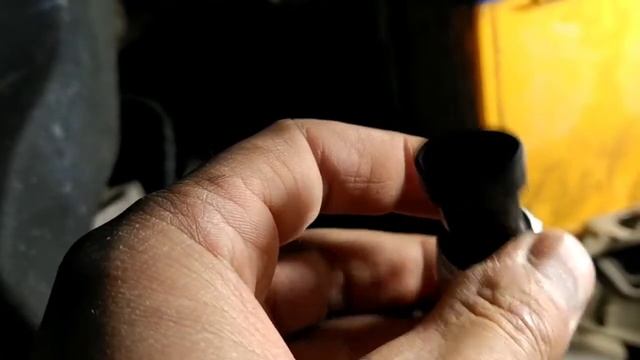 Замена датчика заднего хода на гранта