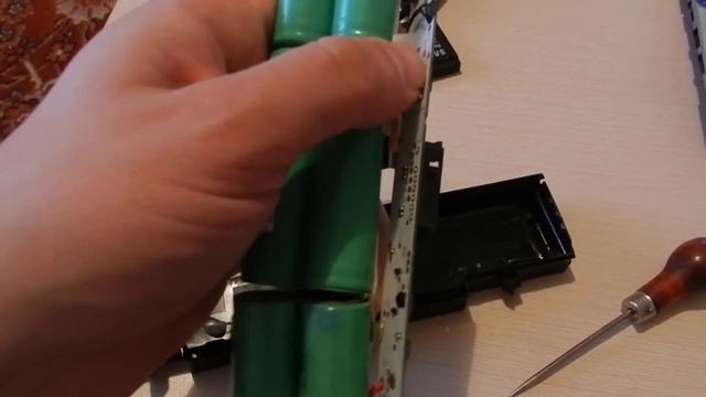 Аккумулятор ноутбука в разборе