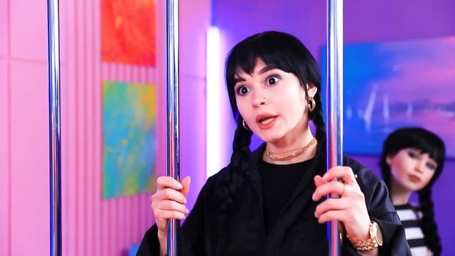 Уэнсдей Аддамс и Энид Дети! Богатый папа Энид против бедного папы Уэнсдей