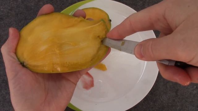 ? ? Инструкция как правильно и красиво разрезать манго.