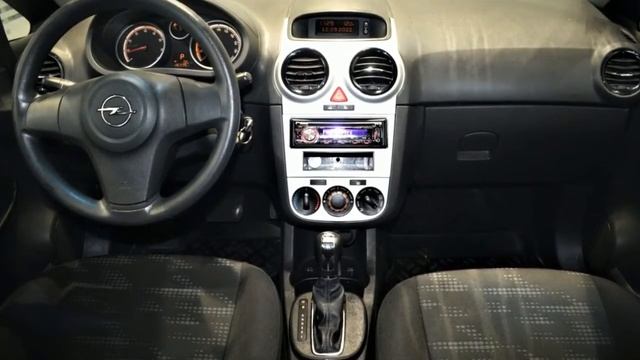 Opel Corsa с пробегом 2011