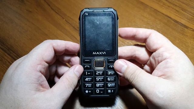 MAXVI T2 black spot on the screen / чёрное пятно на экране