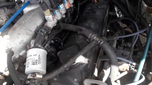 Как стучит шестерня распредвала, и глохнет на горячую УМЗ-4216.