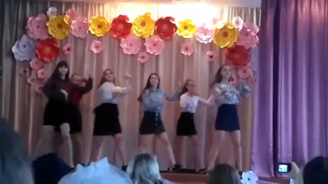 ТАНЕЦ НА ДЕНЬ УЧИТЕЛЯ/ ВЫСТУПЛЕНИЕ В ШКОЛУ/ ШКОЛЬНЫЕ ТАНЦЫ