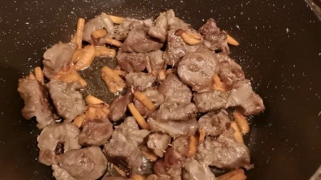 ПЛОВ ИЗ БУЛГУРА СО СВИНИНОЙ. ОЧЕНЬ ВКУСНО! ПОНРАВИТСЯ ВСЕМ! #ПЛОВ