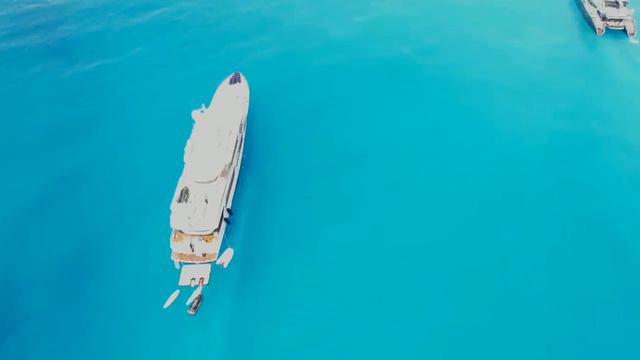 Пляж, музыка