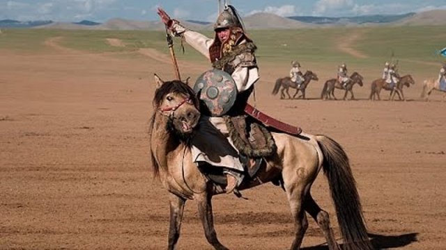 ✞ Великий Чингиз Хан против Египетского тяжелого воина ✞.mp4