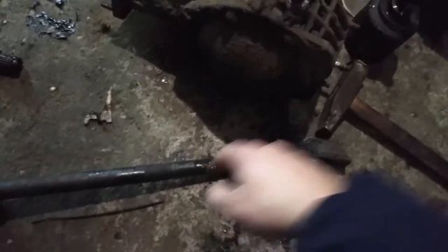 Отличие передних мостов нива 2121 и 214 Шнива