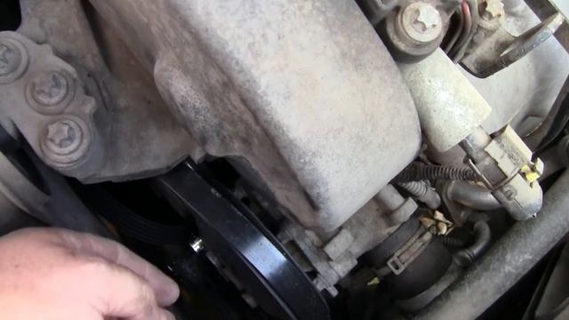Замена помпы  Opel astra H