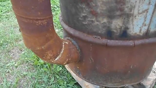 Коптильня горячего копчения из старой бочки.Быстро и вкусно!!!