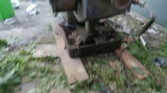 ЗАГУБИЛИ ТЕХНИКУ. Станок фрезерный F2 250/TOS FA3V .Коробка скоростей , смазка ВФГ , масляный насо
