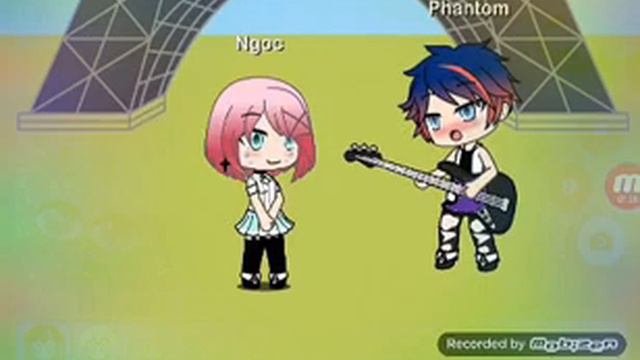 А у меня во дворе ходит девочка с каре