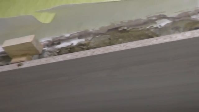 Установка откосов из доборов на входную дверь.