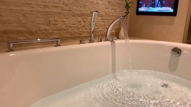 ASMR | Bath Filling Sounds - No Talking - for Sleeplessness (33mins)