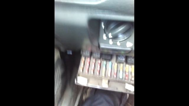 поломка. дворники работают только в третьем положении.