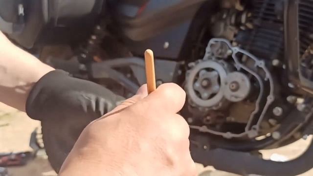 Bajaj Pulsar 180/Баджадж Пульсар 180. Часть 17: Замена масла