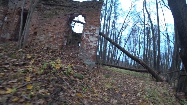 Именно здесь снималась ГУСАРСКАЯ БАЛЛАДА. Удино.