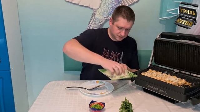 Жареные пельмени в сметане
