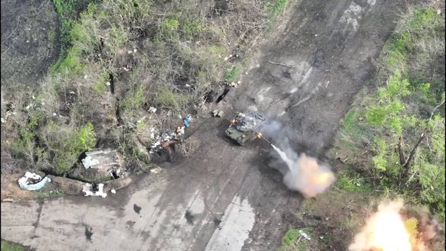 Т-80БВМ ВС РФ в бою. Поддержка пехоты, весна 2022 г.