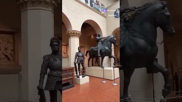 clip326566767_456240575.mp4