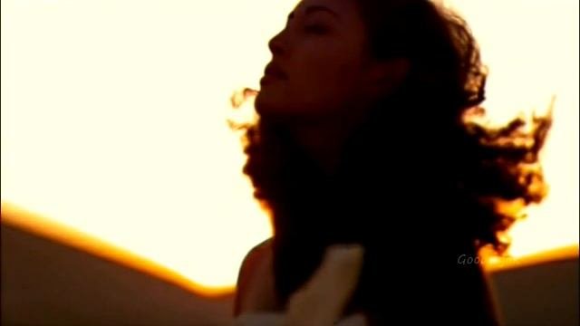 крис ри-леди в красном