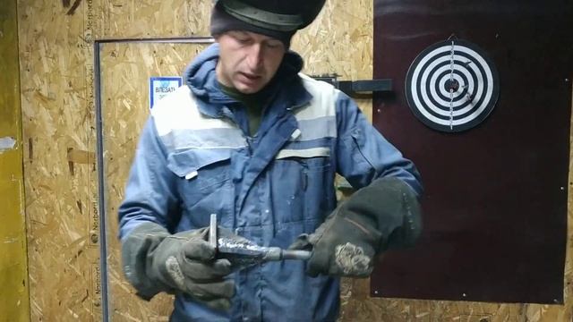 Неизвестная науке насадка для отбойного молотка. Самодельная насадка для дробления.