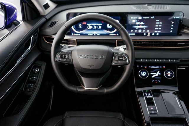Чистокровный китаец...Конкурент Lexus Ux...Вершина бюджетного премиума...Exeed LX 1.5Т+CVT ИКСИД ЛХ