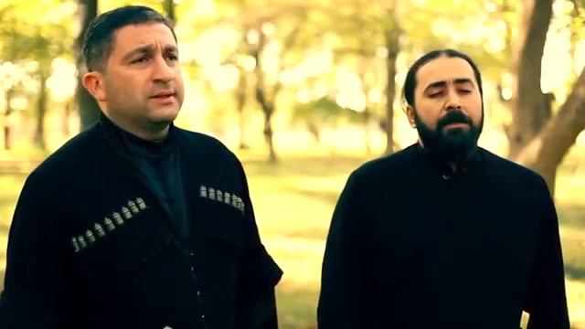 Грузины поют.