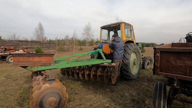 ЮМЗ-6. Гидравлика не поднимает. НШ или распределитель?