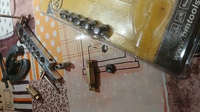 Как развальцевать тормозную трубку под импортный штуцер-выход есть!