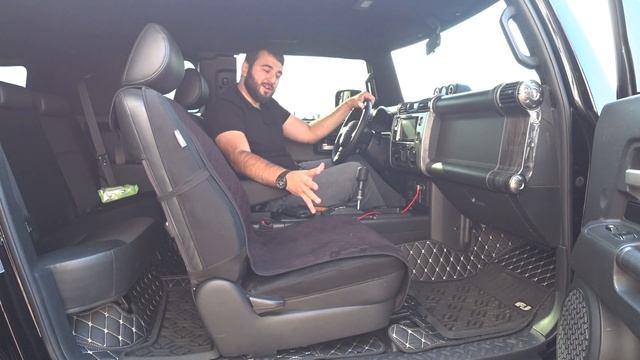 Вот это КРУЗАК! Обзор Toyota FJ Cruiser.