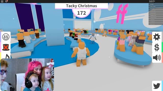 Катя играет Показ Мод Роблокс Мы Играем