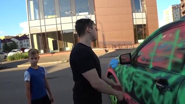 ПОКРАСИЛ МАШИНУ ДРУГУ  ПРИЕХАЛИ ДПС И ДВА НАРЯДА ПОЛИЦИИ  КОНФЛИКТ с МАКС ВАЩЕНКО  ПРАНК