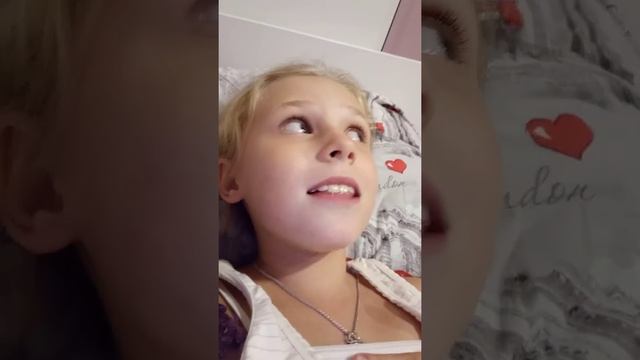 Песня Умка у Миланы Хаметовой