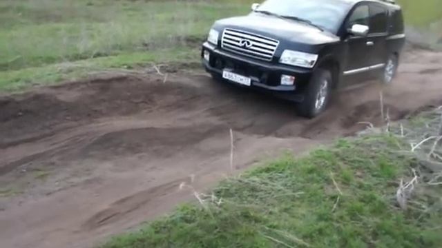 Infiniti QX56 нельзя назвать беспроблемным автомобилем!