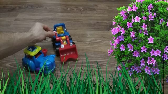 Синий трактор Гоша ищет слика, его украли с фермы..mp4