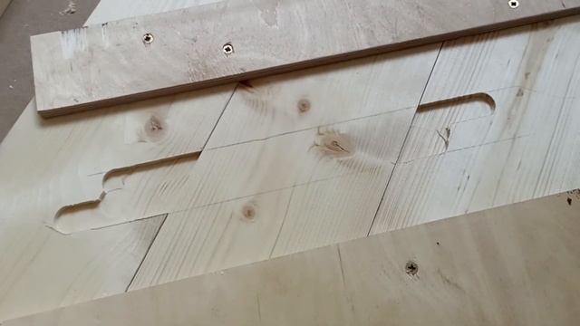 Быстро сделать запил под ступени. Лестница на тетиве.