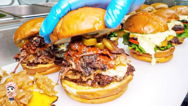 Техасский барбекю-бургер! Как приготовить гамбургер: все ингредиенты готовятся вручную | Уличная еда