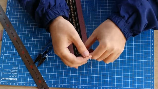 Делаем пенал в японском стиле из кожи. Бесплатная выкройка/Japanese style pencil case. Free pattern.