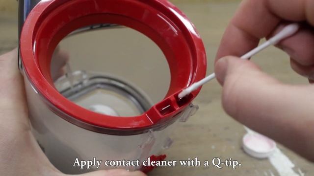 Dyson V7 / V8 disassembly and cleaning tutorial.