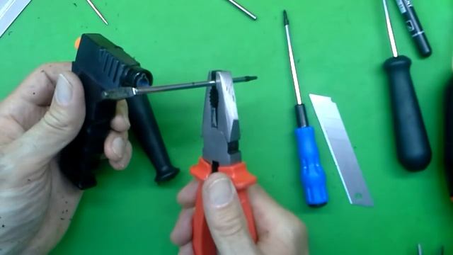 Как сделать удобную ручку к отвертке. Изготовление ручки для отвертки.