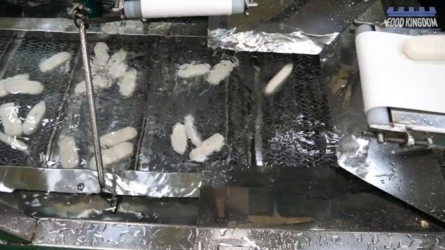 Массовое производство чистых и жевательных сырных рисовых батончиков. Пищевая фабрика