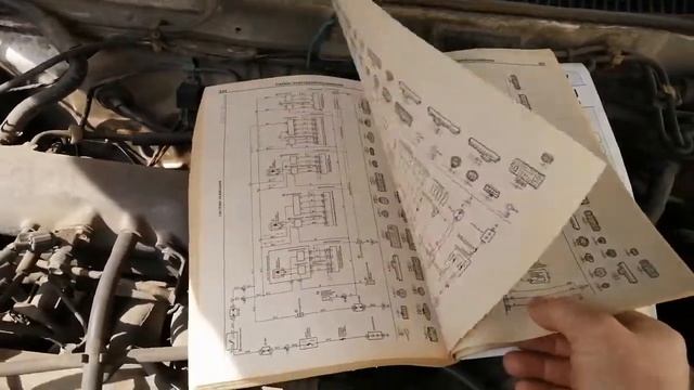 Тойота Карина. Где находится реле стартера или ложная поломка стартера.