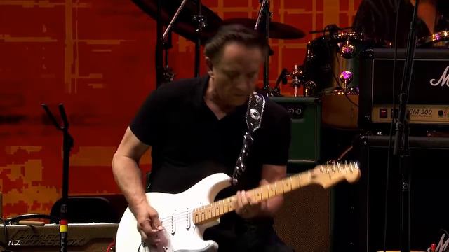 BB King & Eric Clapton - The Thrill Is Gone (2010 Live)